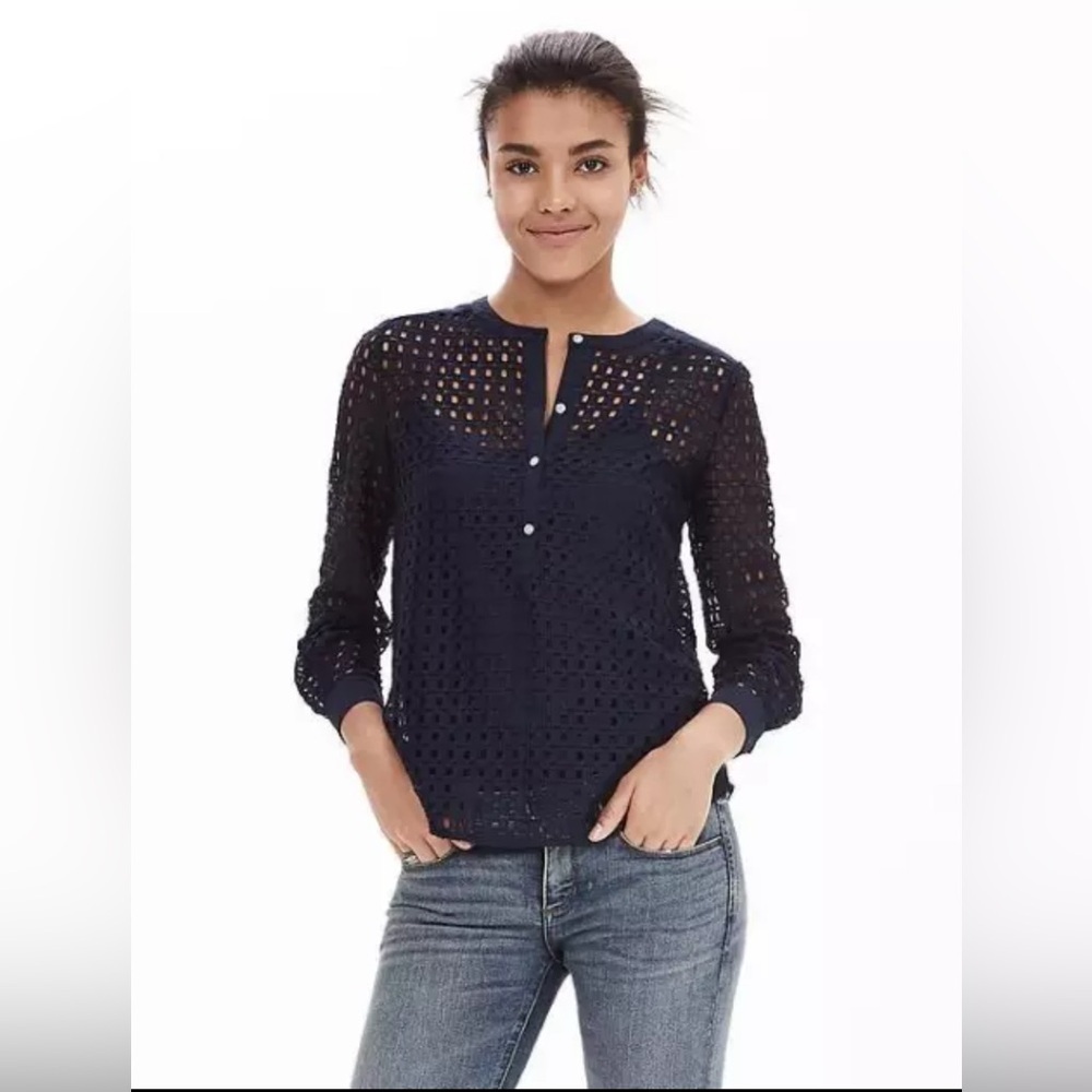 Navy Button-Up Crochet Top style Henley top banana republic size small